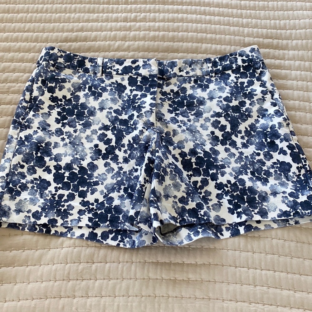 Michael Kors blue and white floral shorts